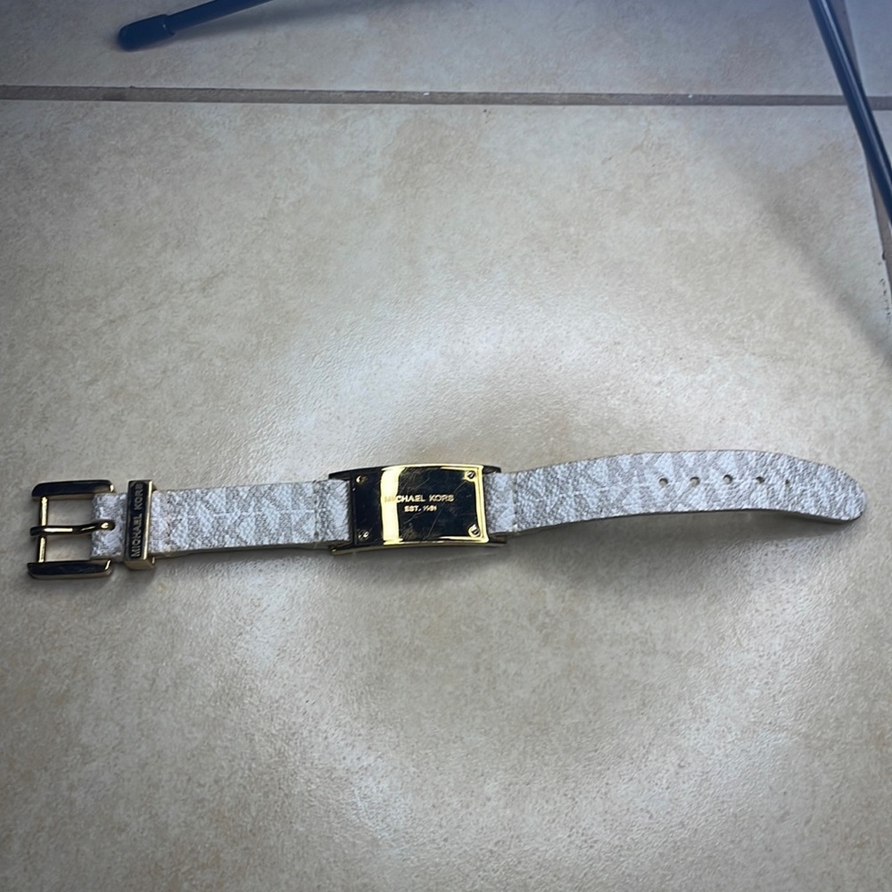 Michael Kors bracelet